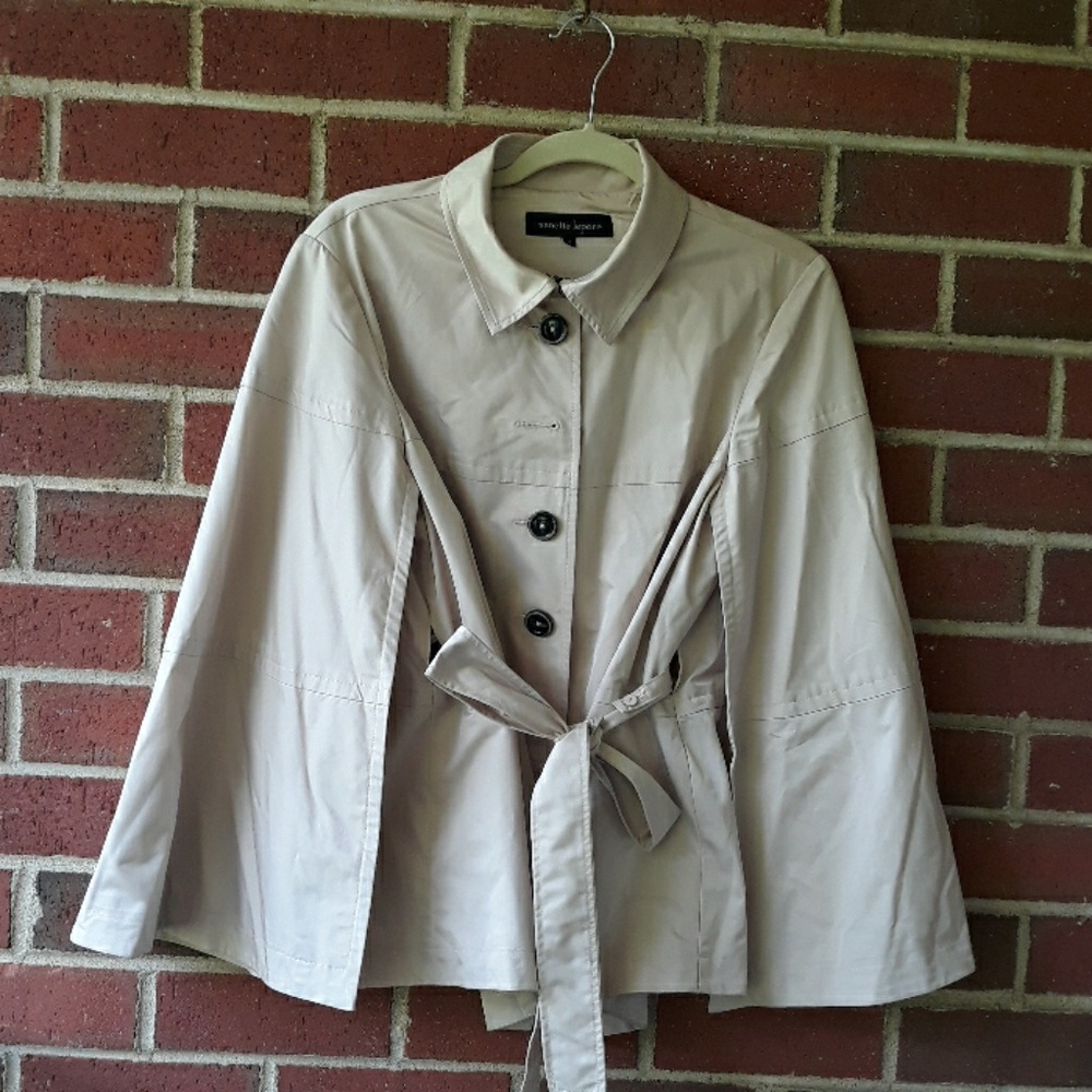 Capelet Nanette Lepore